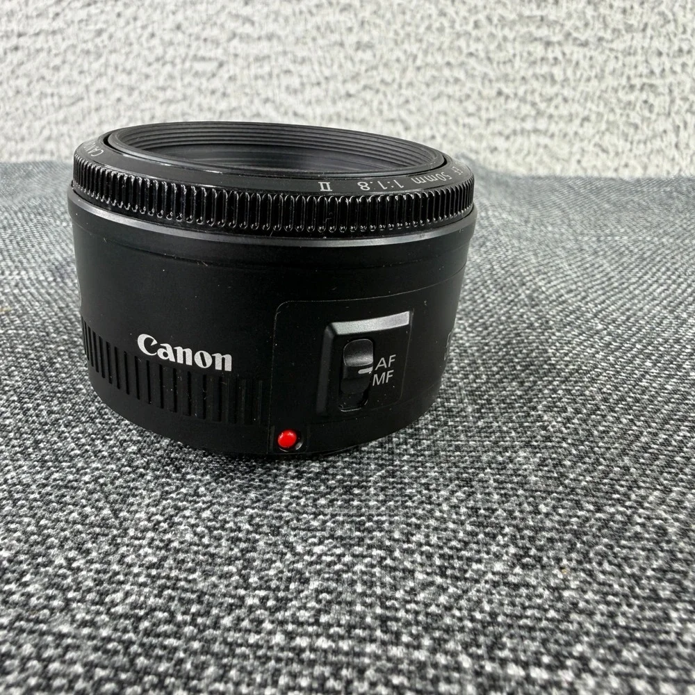 Canon EF 50mm f/1.8 II Lens Black Prime Standard Nifty Fifty DSLR
